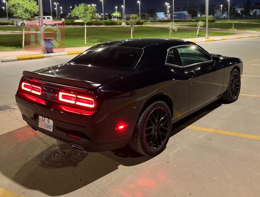 دۆج چالنجەر